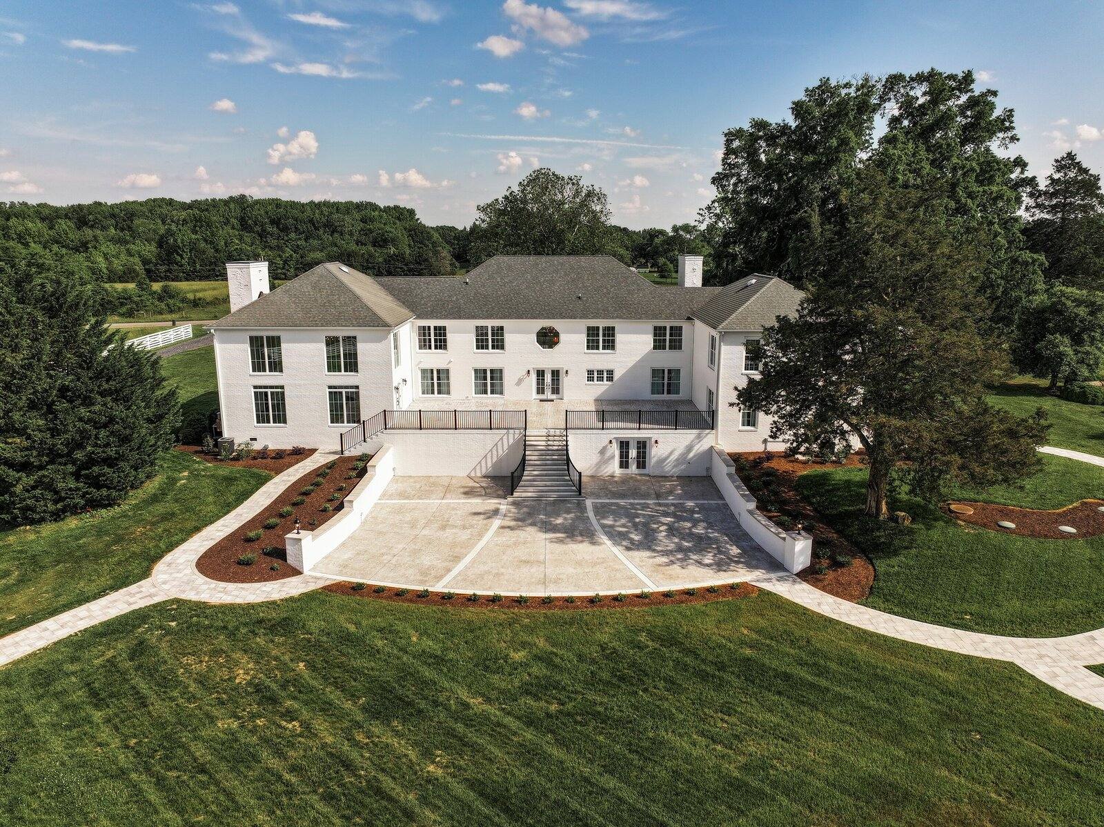 Aerial view of the Northfield Estate manor and terraces
