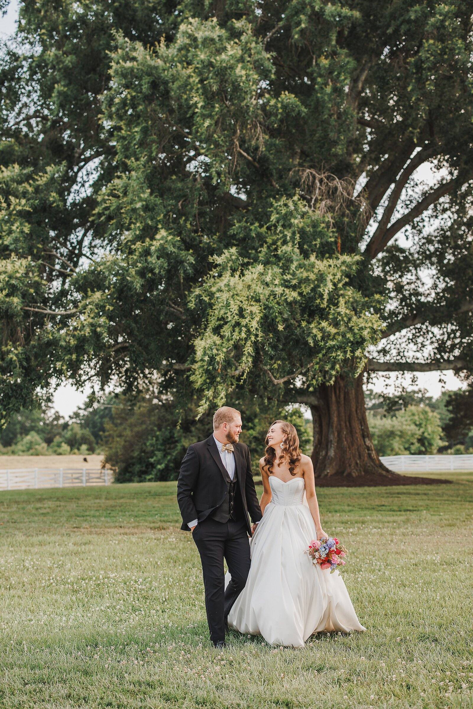 A couple under the great oak at Northfield Estate